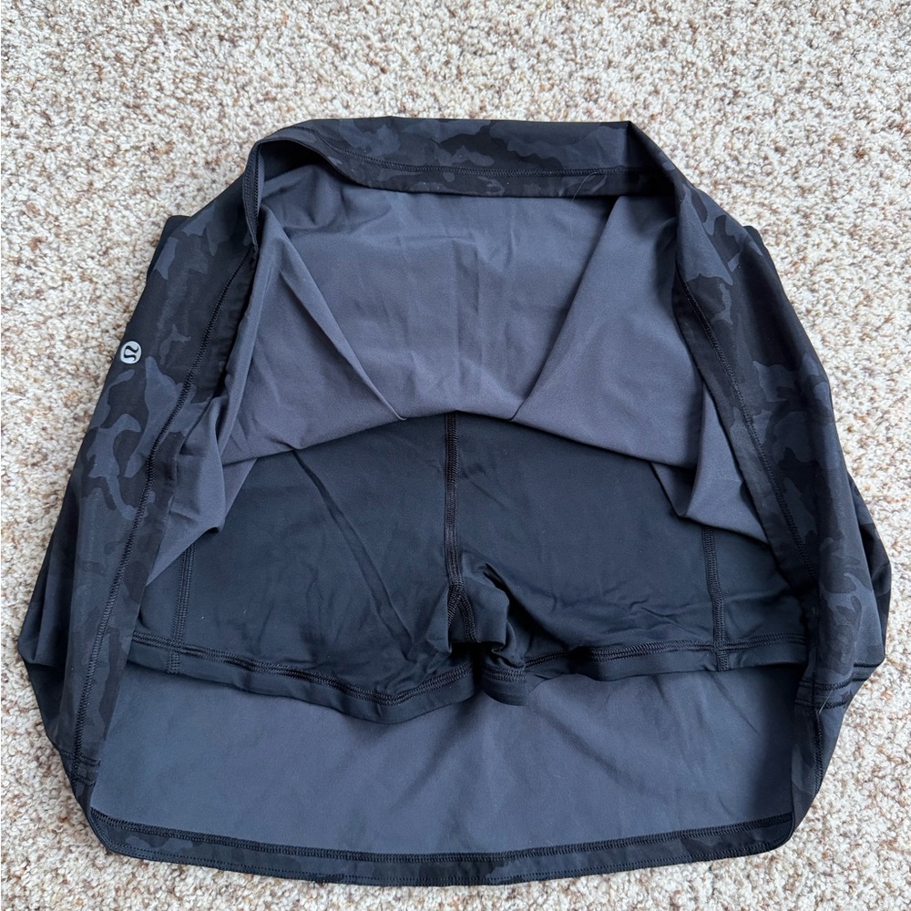 Lululemon Mid Rise Skort - Picture 9 of 11